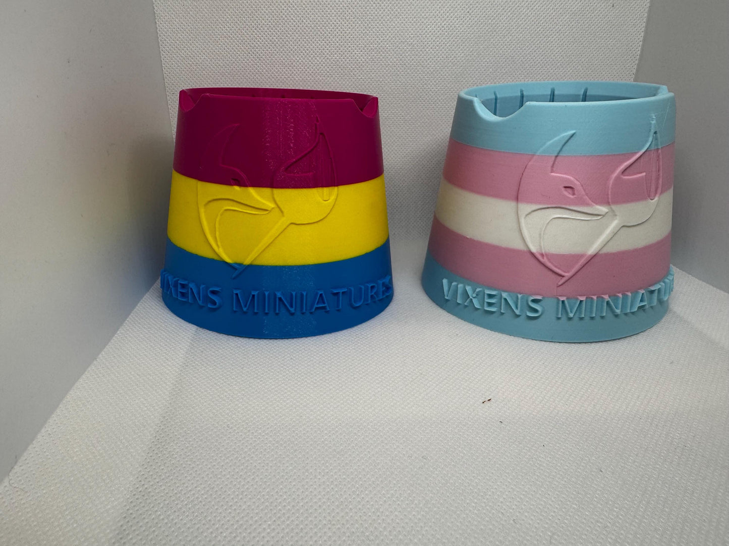 Paint Water Pot